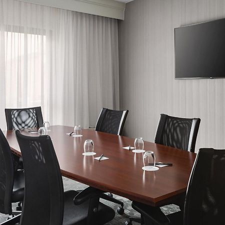 Courtyard By Marriott Mahwah Hotel Exterior foto